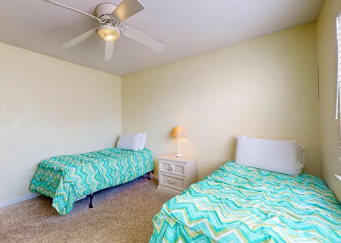 Holiday home Waterfront With A Furnished Balcony Peek-a-boo Gulf Views & Shared Pools Gulf Shores